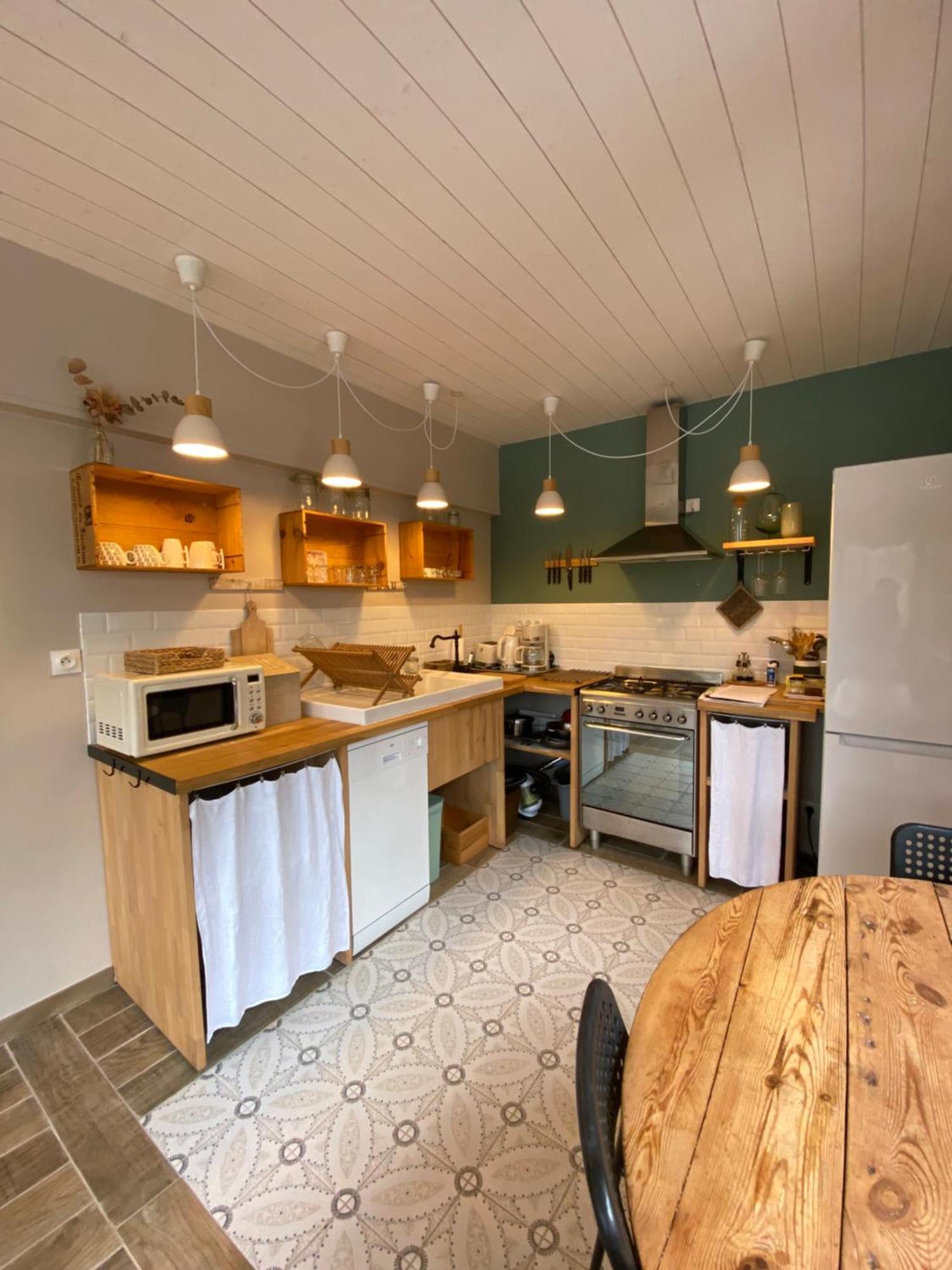 La Maison Des Vendangeurs - Gite 2 Personnes Avec Piscine Apartment Lamarque Екстериор снимка