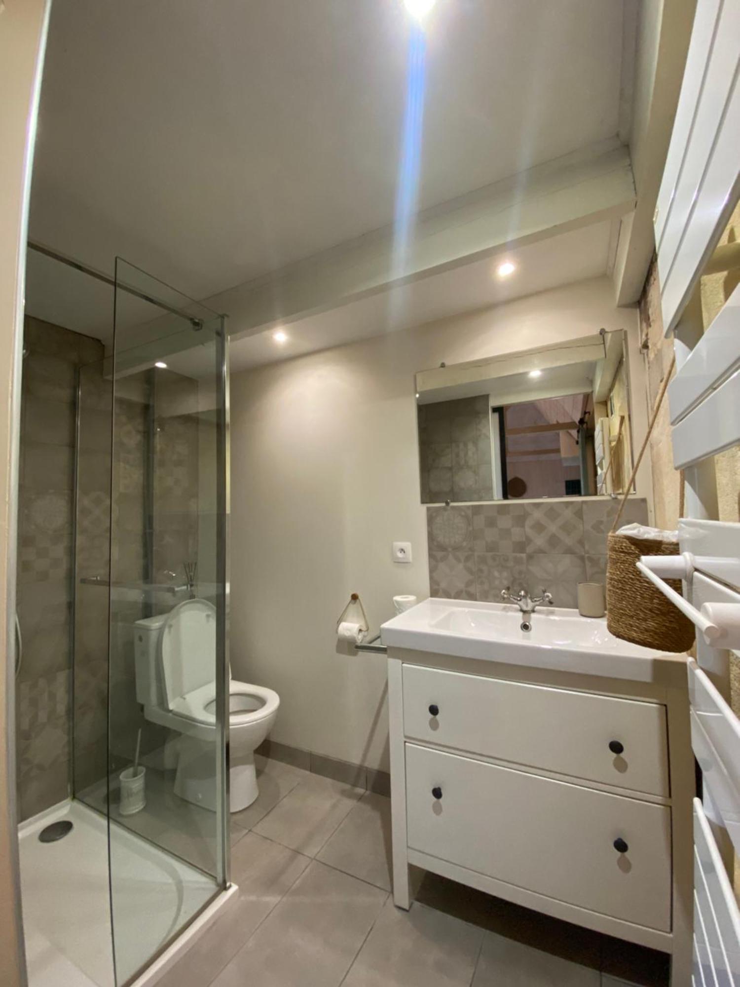 La Maison Des Vendangeurs - Gite 2 Personnes Avec Piscine Apartment Lamarque Екстериор снимка