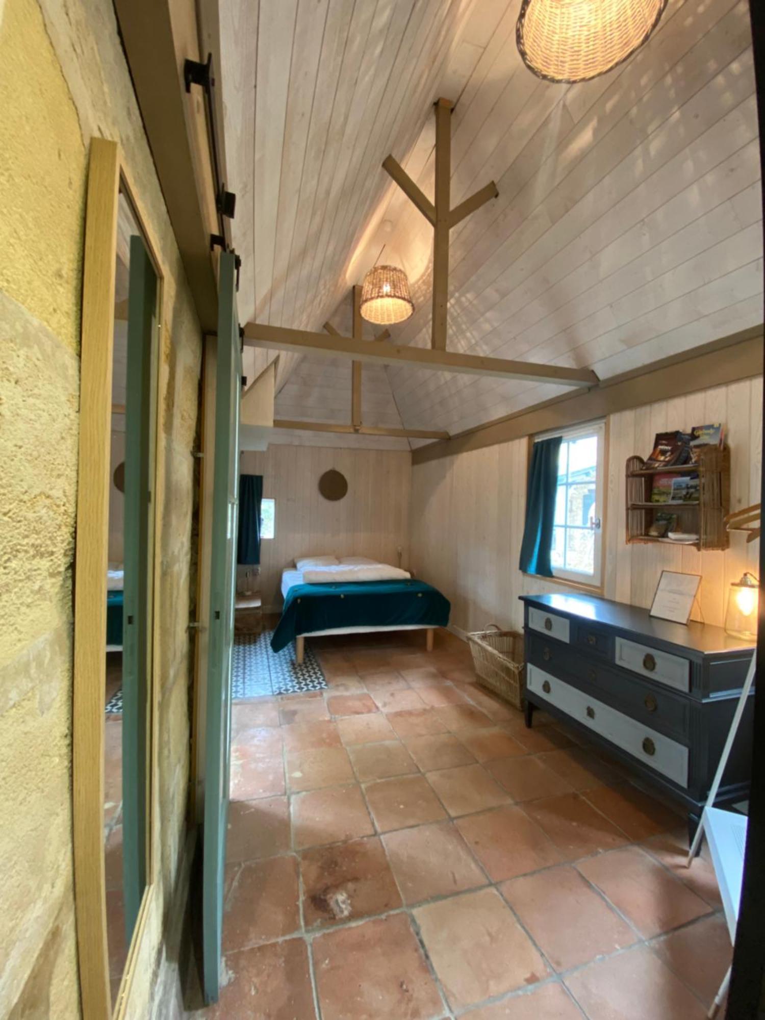 La Maison Des Vendangeurs - Gite 2 Personnes Avec Piscine Apartment Lamarque Екстериор снимка